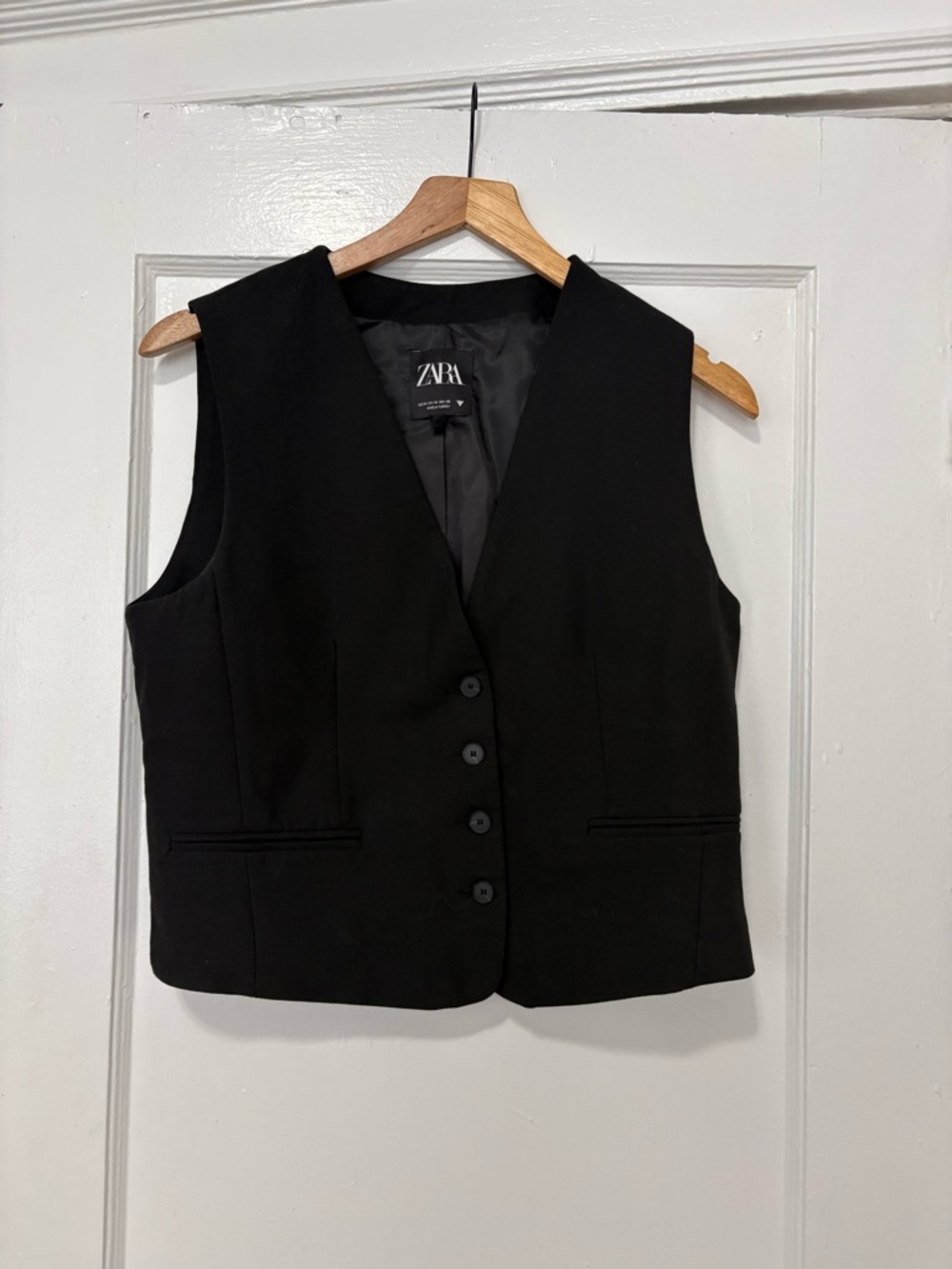 Zara Black Classic Buttoned Vest